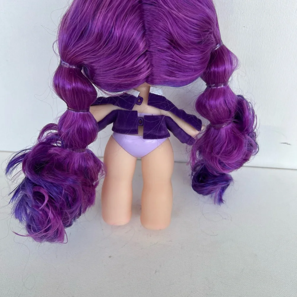 Yummiland Lipgloss Greta Grape Doll
